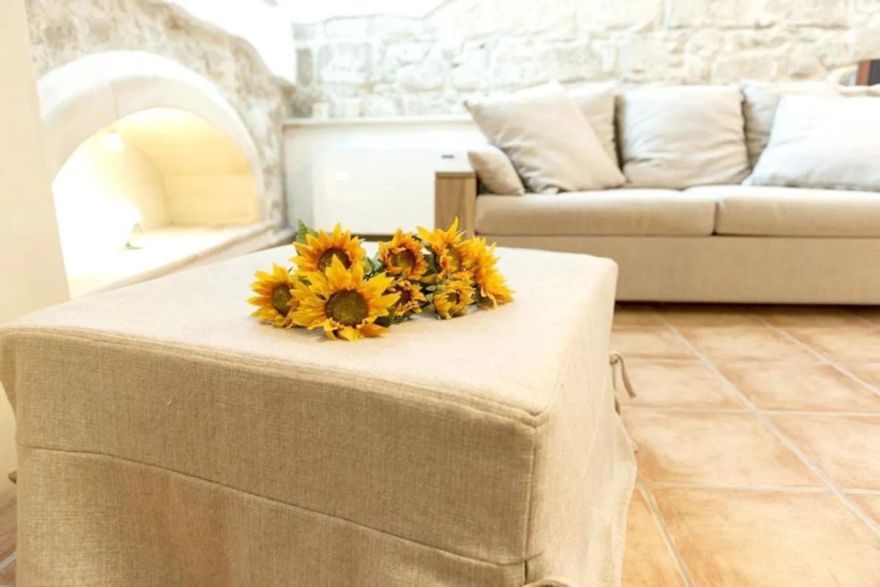 Elegant Apartment In The Heart Of Lecce 100 M² And All Comforts 0*,  Italy